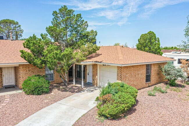 601-603 Alicante Way - 601-603  Alicante Way