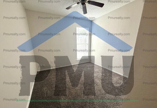 Building Photo - COMING SOON! Roomy 3BR 2BA home with large...