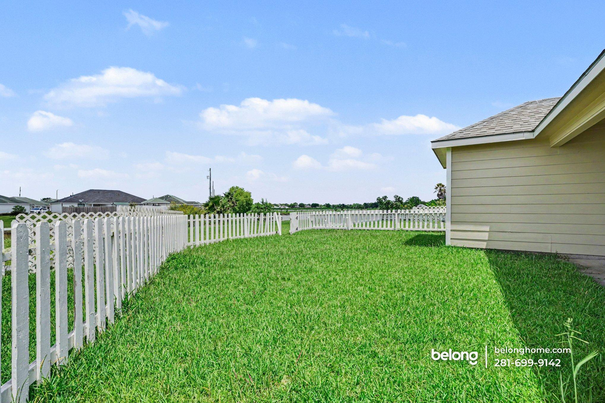 Building Photo - 5049 Hauna Ln