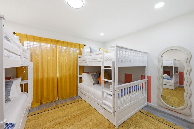 Building Photo - 12299 91st Ave N