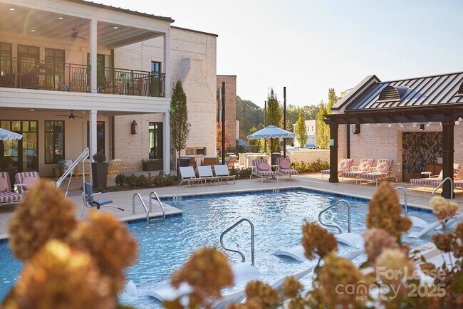 Building Photo - 19020 Potts Pk Ln