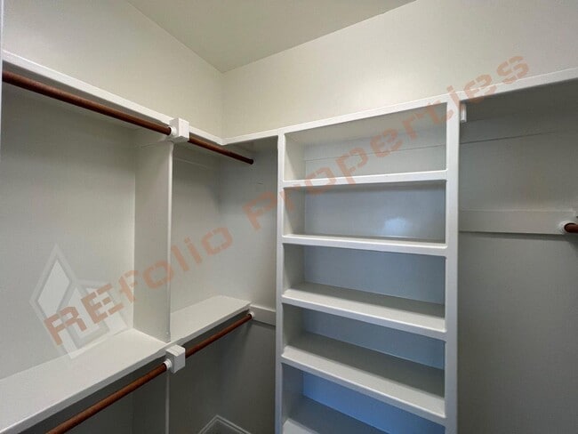 Building Photo - Fresh Paint, New Carpet - Elegant 3 Story ...