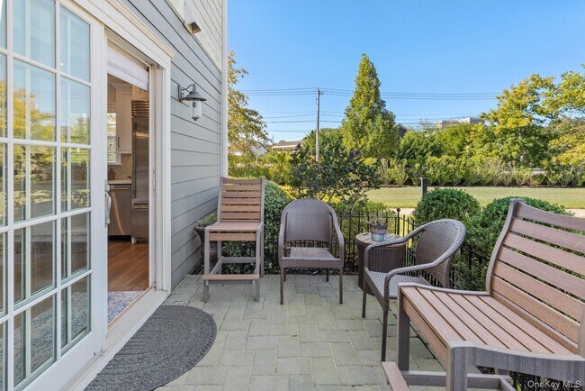 Building Photo - 1 Village Green Dr