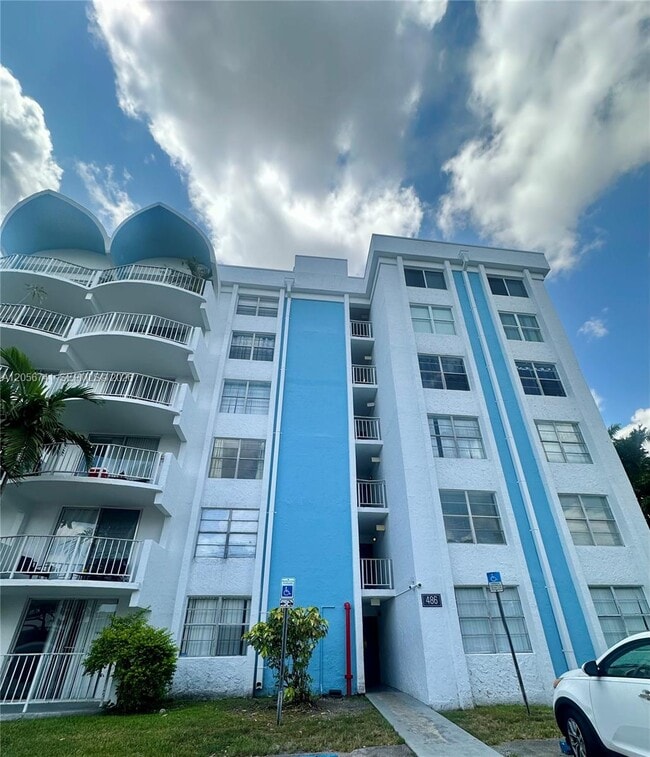 Building Photo - 486 NW 165th St