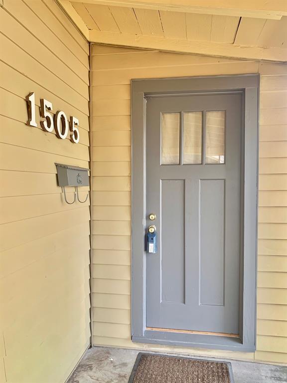 Building Photo - 1505 Ruth Ave