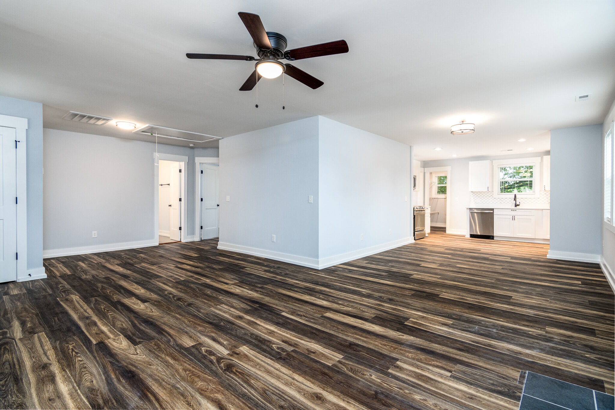 Living/Dining Room - 503 Hampton St