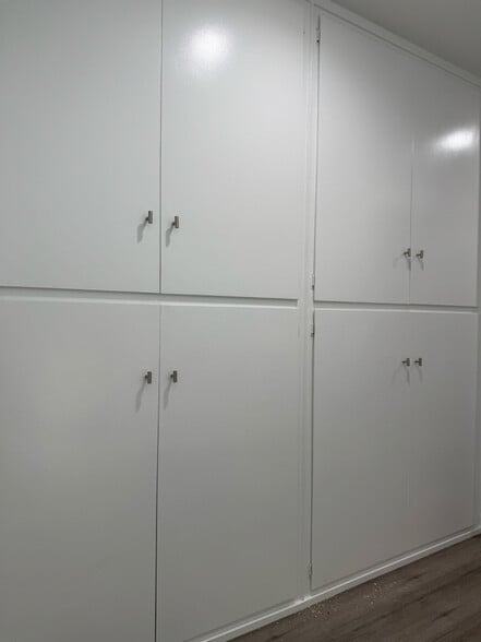 Building Photo - 23125 Samuel St