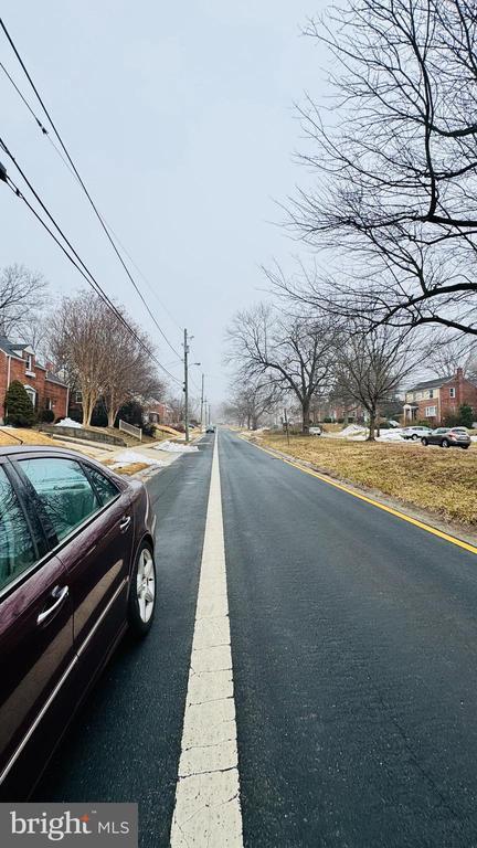 Building Photo - 1111 Dennis Ave