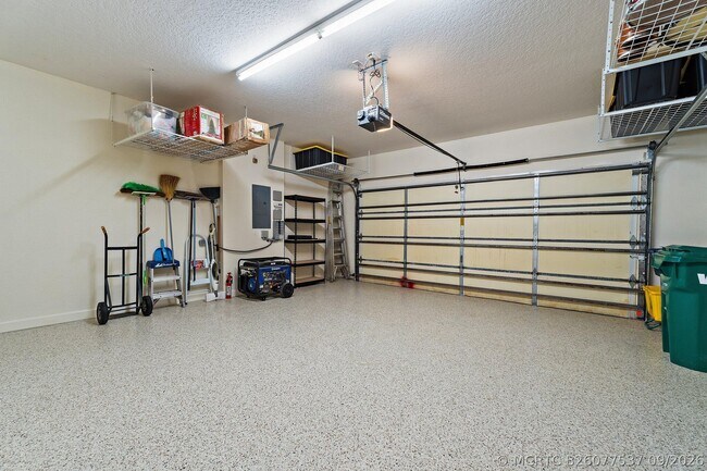 Building Photo - 58 Tall Oaks Cir