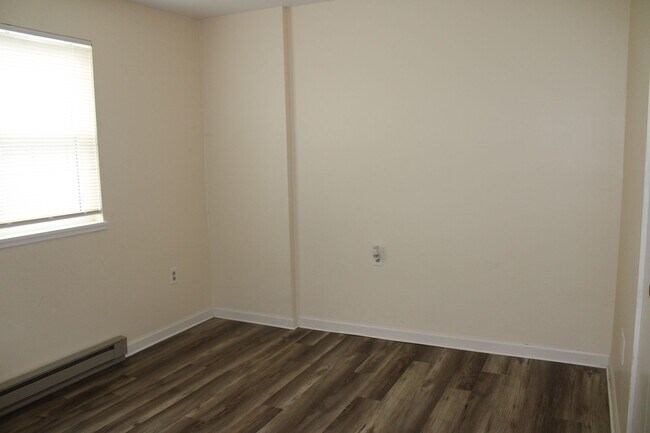 Building Photo - 3701-B Davidsburg Rd.