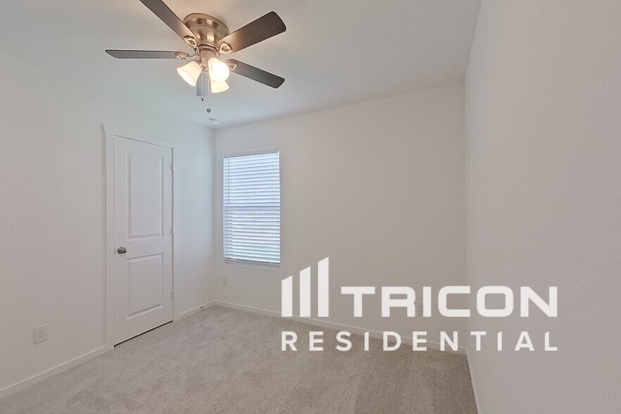 Building Photo - 1662 Lercara Ln