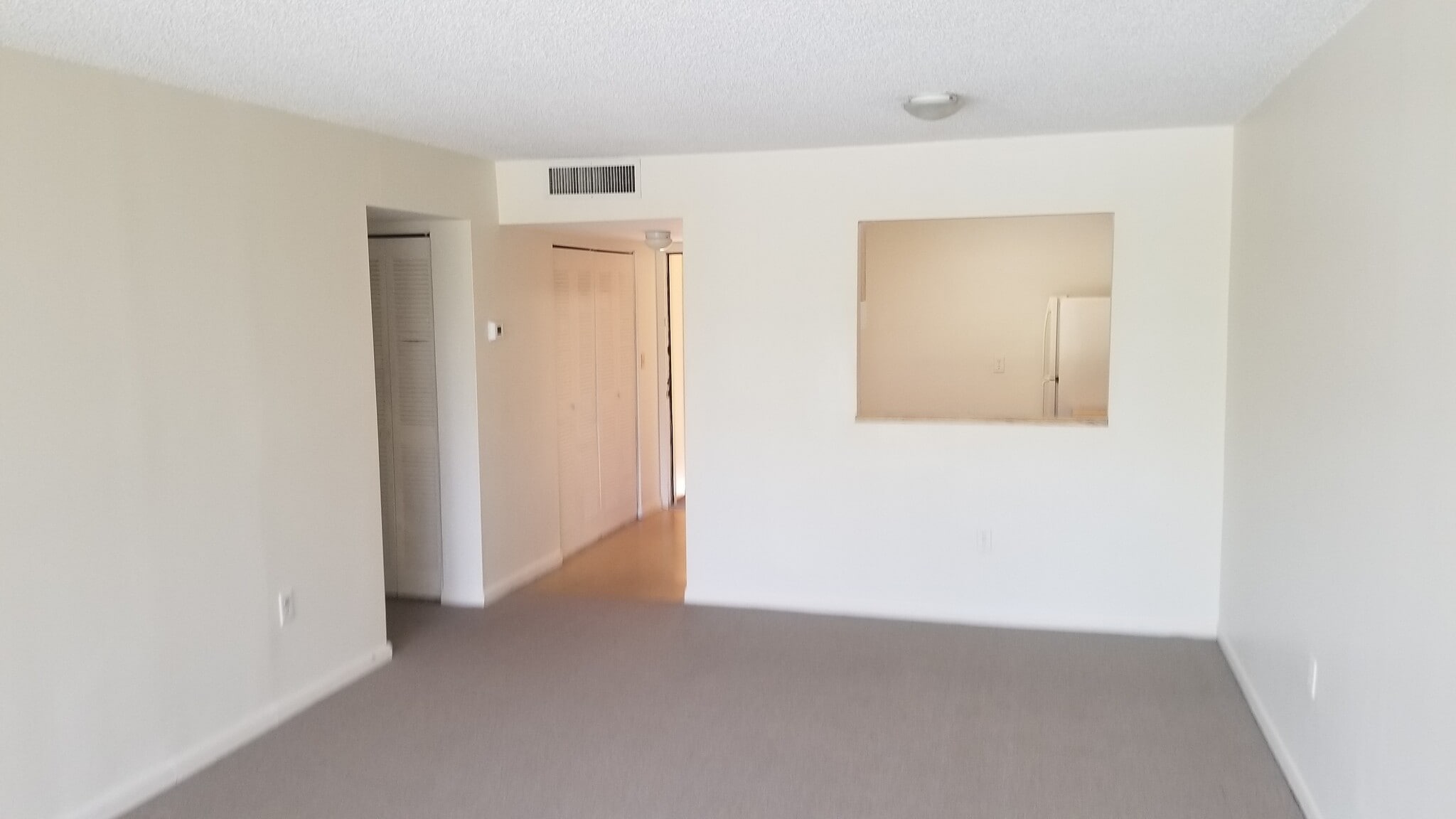 Foyer - 10425 SW 112th Ave