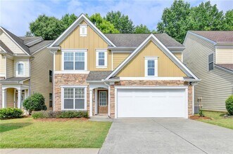 Building Photo - 2208 Staunton Dr NW