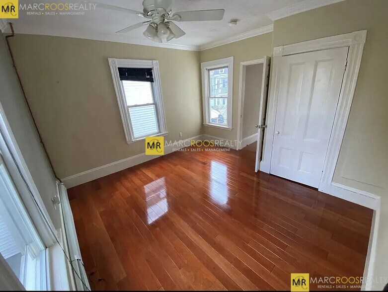 Building Photo - 67 Flint St