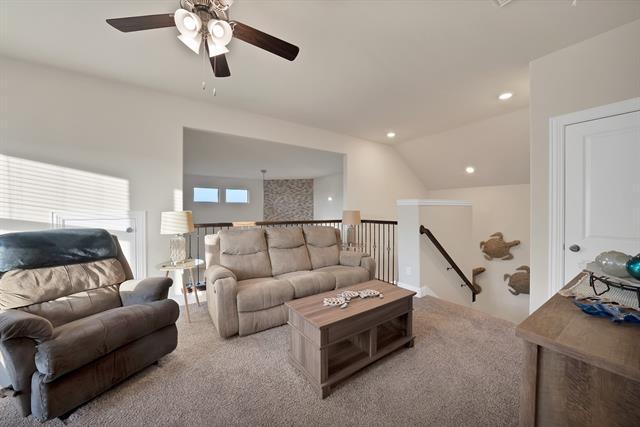 Building Photo - 11021 Canyon Mine Dr