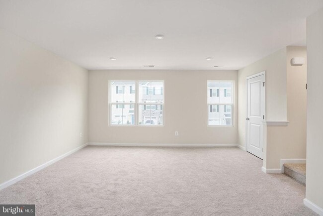 Building Photo - 7263 Congressional Cir