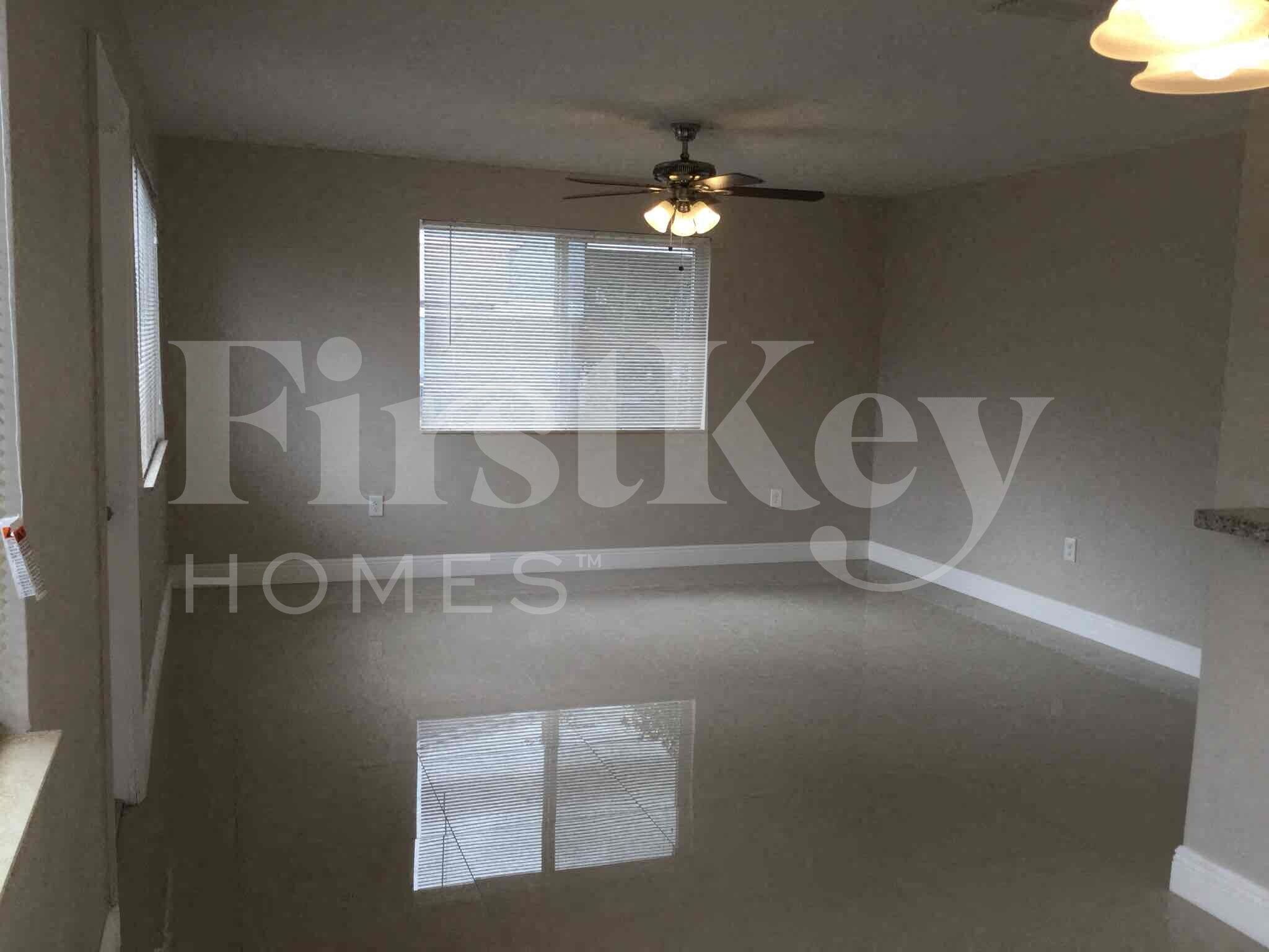 Building Photo - 1785 SW 43rd Ave