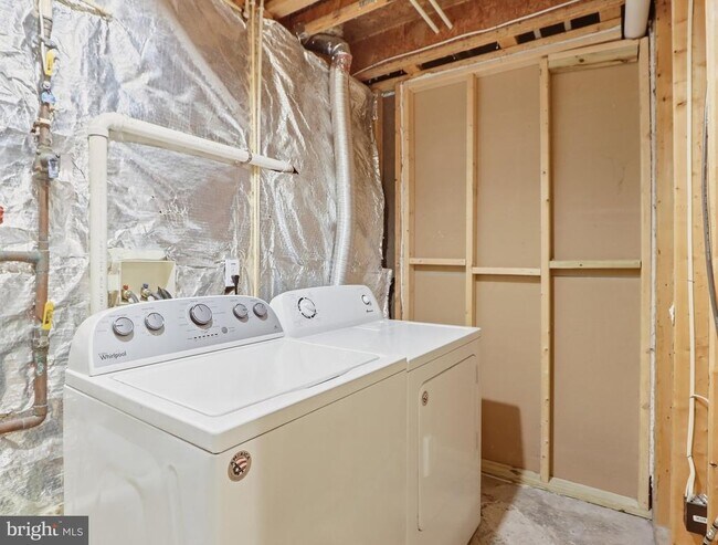 Building Photo - 7805 Cornerstone Way