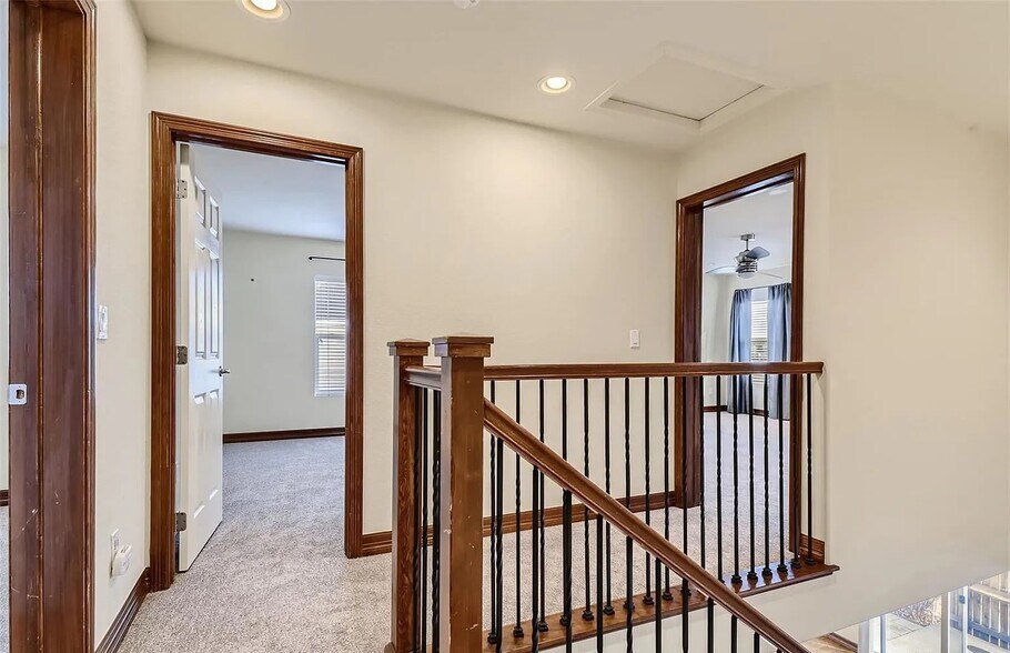 Building Photo - 17381 Waterhouse Cir