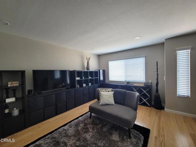 Building Photo - 4228 W 132nd St