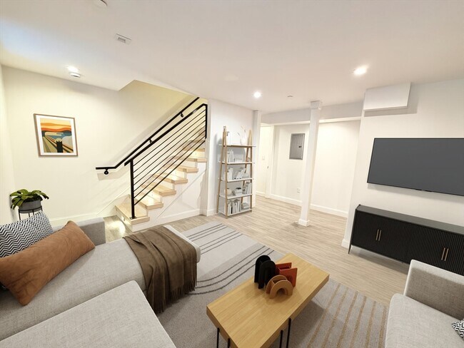 Building Photo - 182 Webster St