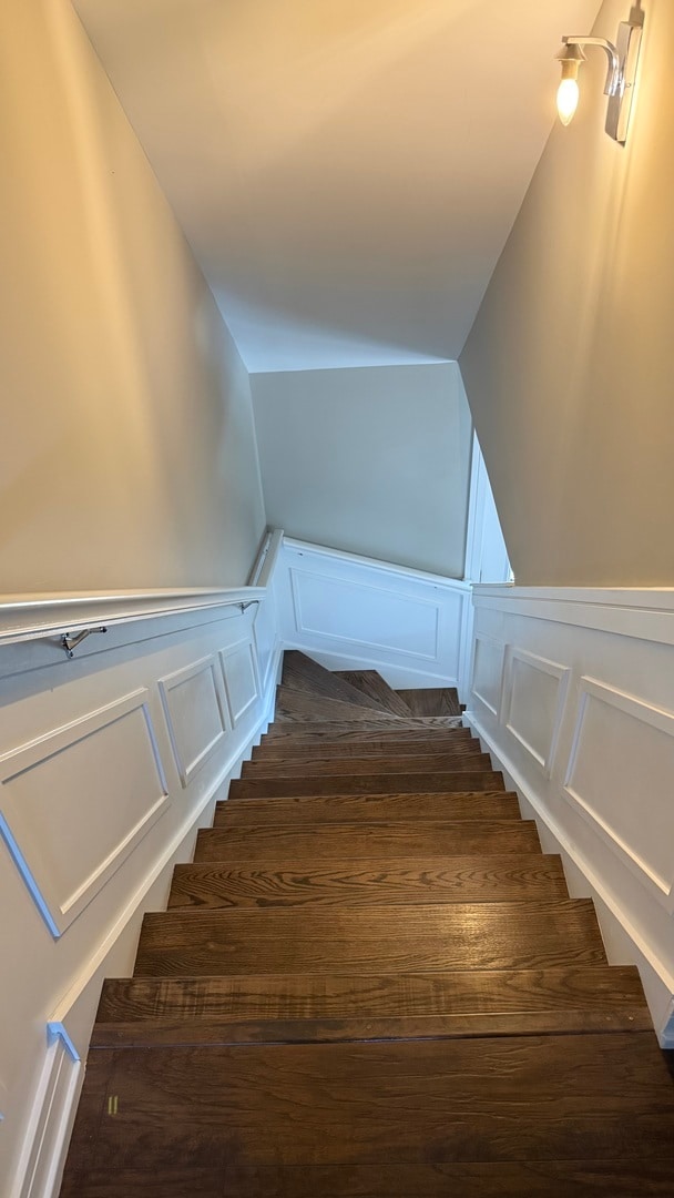 Building Photo - 8408 S Lorel Ave