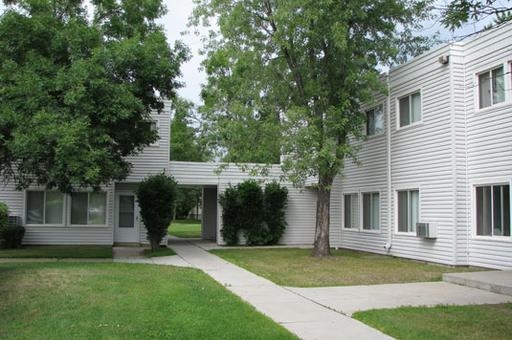 Building Photo - Birch Court Apartments