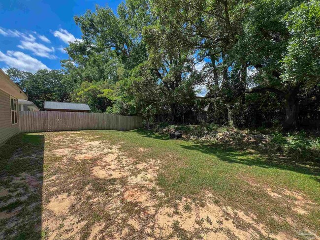 Building Photo - 1039 Lovebird Ct