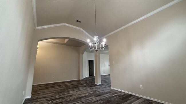 Building Photo - 13615 Evening Wind Dr