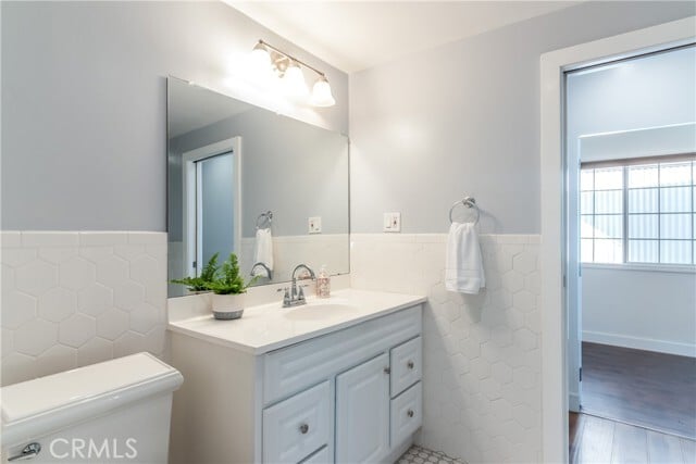 Building Photo - 1125 Heliotrope Dr