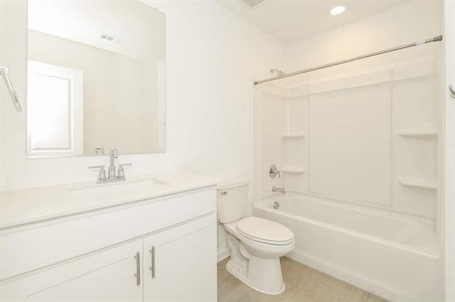 Building Photo - 2708 River Knl Ln