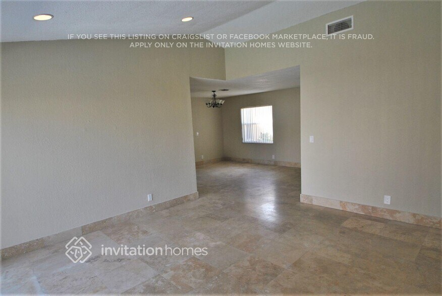 Building Photo - 9507 NW 52nd Manor