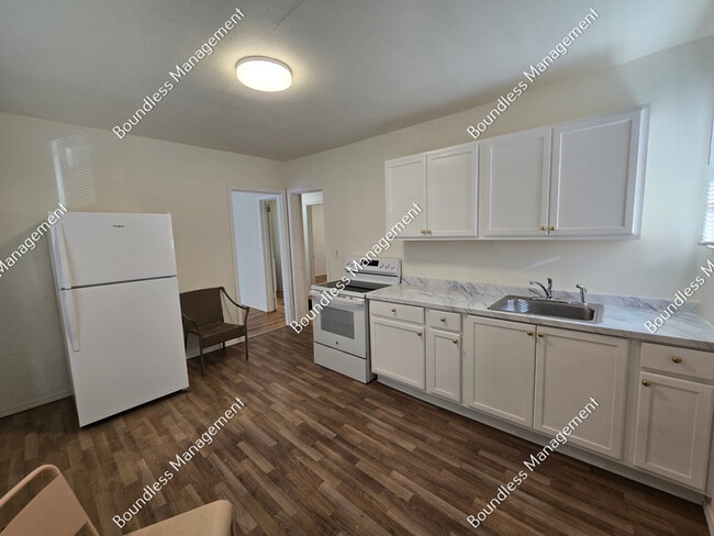 Building Photo - 1264 Byewood Ln SW