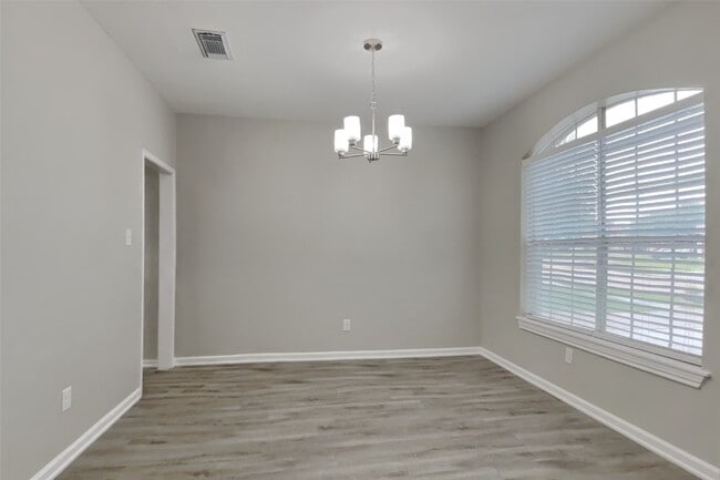 Building Photo - 21643 Bay Palms Dr