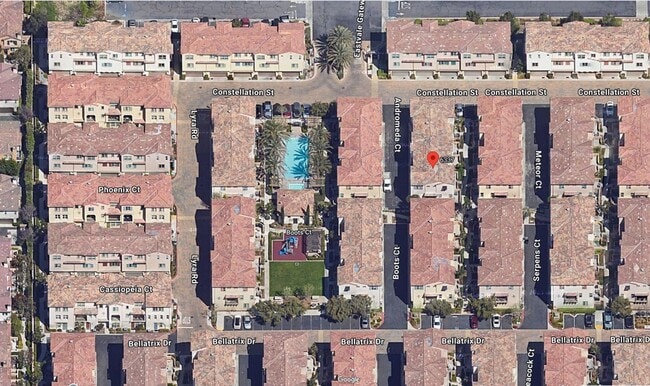 Building Photo - 3 Bed, 4 Bath in Eastvale!