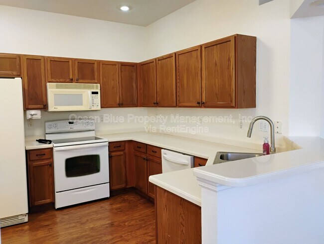 Building Photo - 20716 Eustis Rd