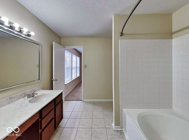 Building Photo - 14457 Orange Blossom Trail