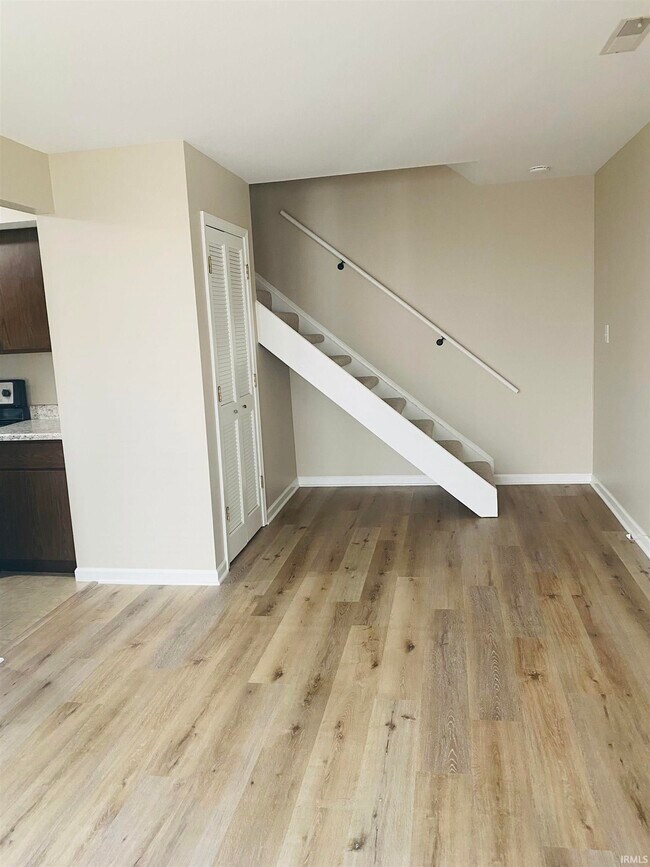 Building Photo - 5024 Woodmark Dr
