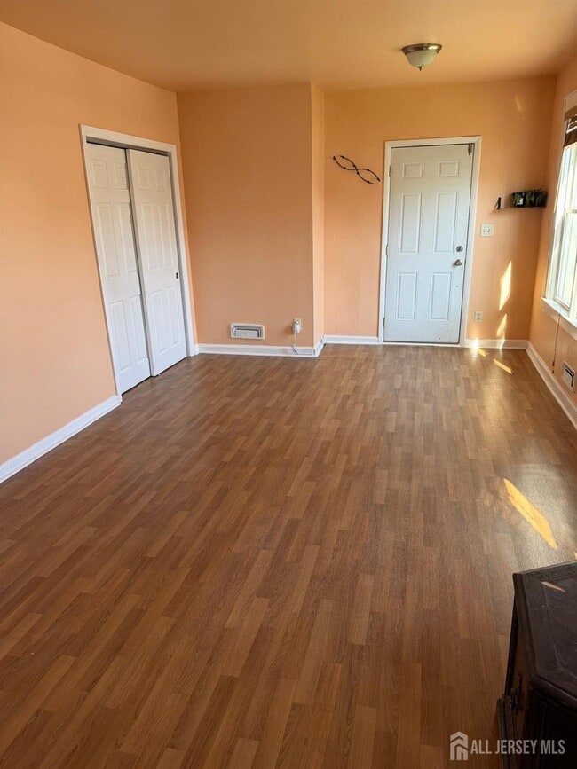 Building Photo - 58 Brotherhood St