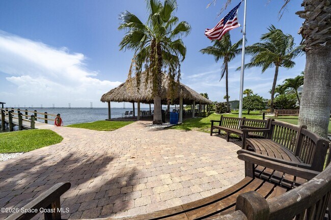 Building Photo - 380 Norwich Ln