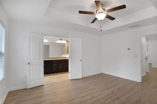 Building Photo - 268 Stone Park Dr