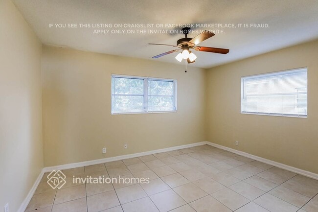 Building Photo - 781 SW 66th Ave