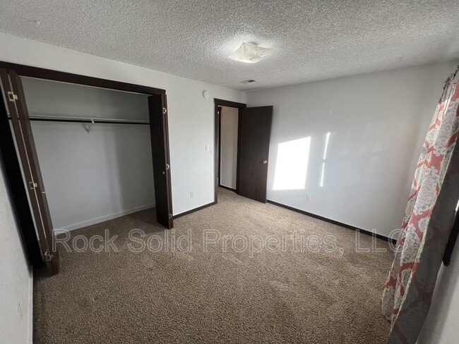 Building Photo - 3061 Reed Ave