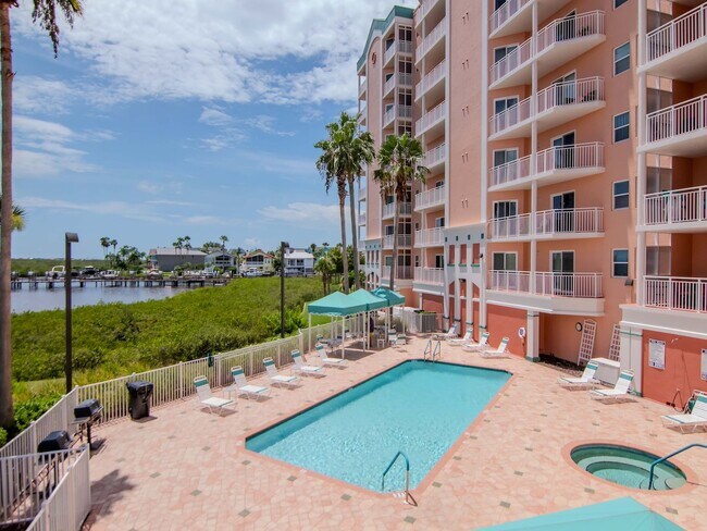 Building Photo - Waterfront Penthouse Living – Luxury 3 Bedroom / 2 Bath Condo on the Water