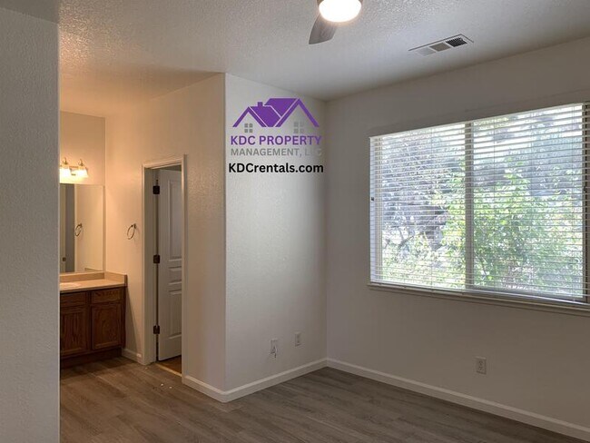 Building Photo - 1024 Westcreek Ln