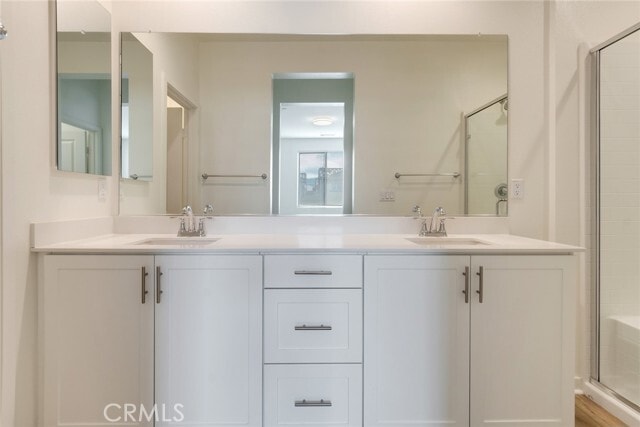 Building Photo - 26149 Park Ave