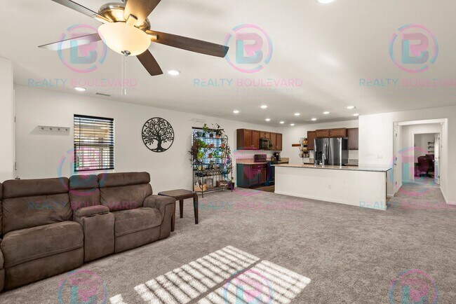 Building Photo - Spacious 4-Bedroom Lemon Valley Home with ...