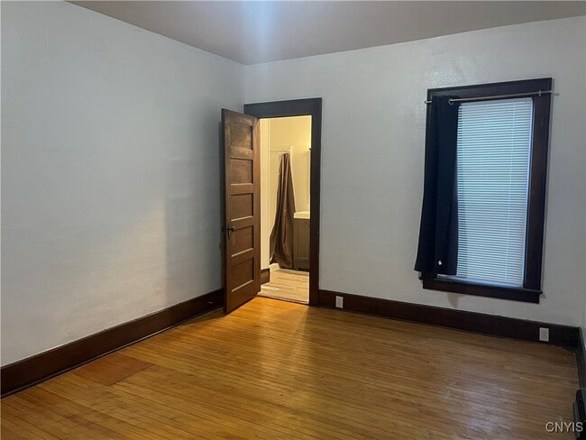 Building Photo - 251 Tennyson Ave
