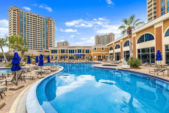 Building Photo - 5 Portofino Dr