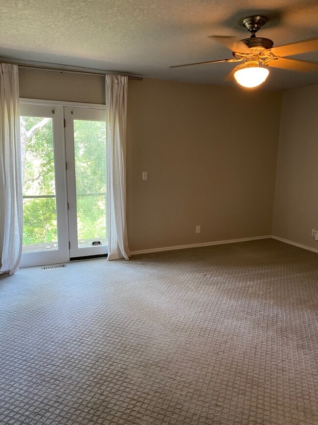 Building Photo - 13301 Red Canyon Rd